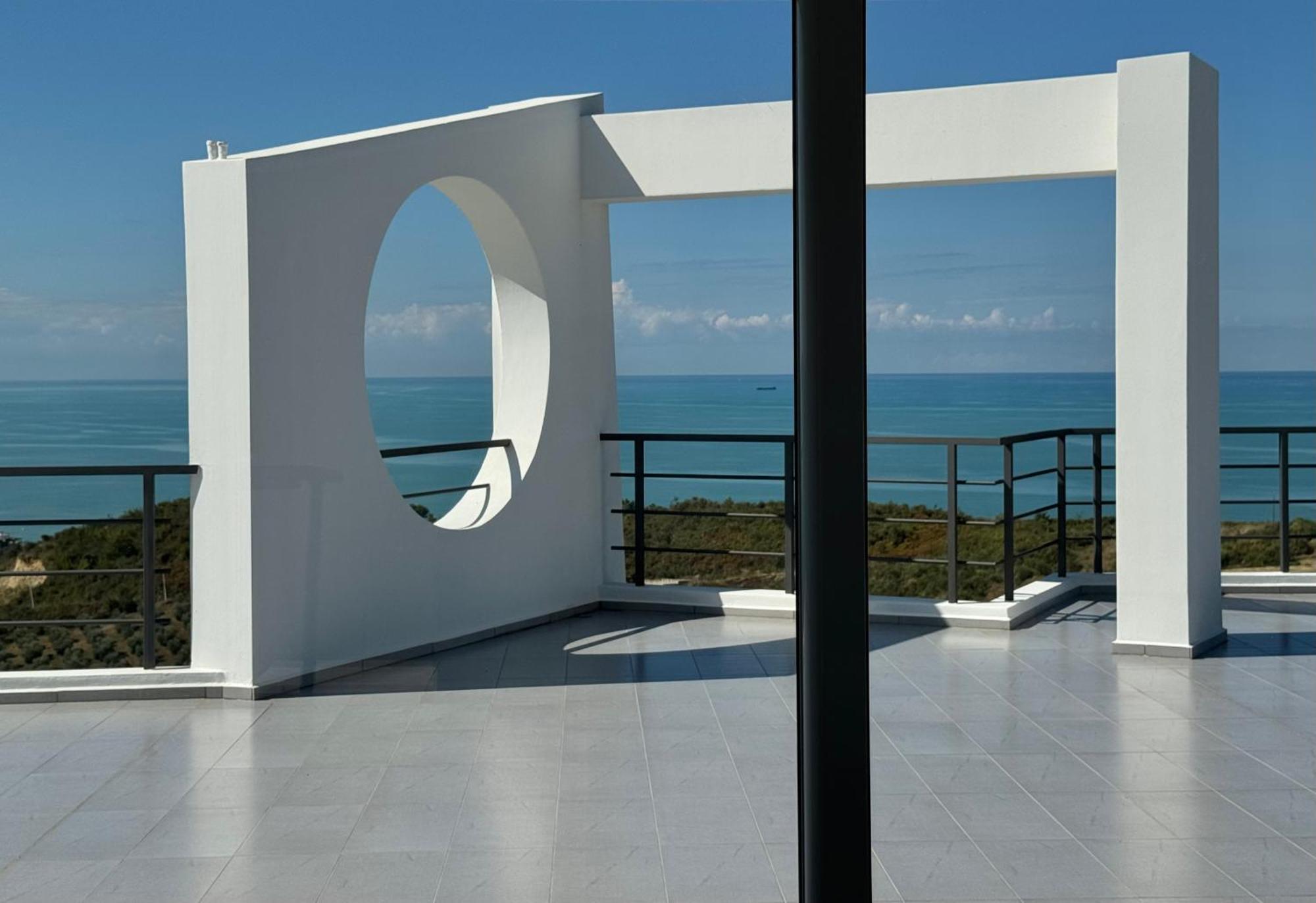 Villa Esmi Durres Kryemëdhej Eksteriør bilde